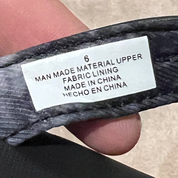 Flojos Sandals Womens 6 Casual Comfort Slip On Flip Flops Black Faux Leather - Picture 6 of 6